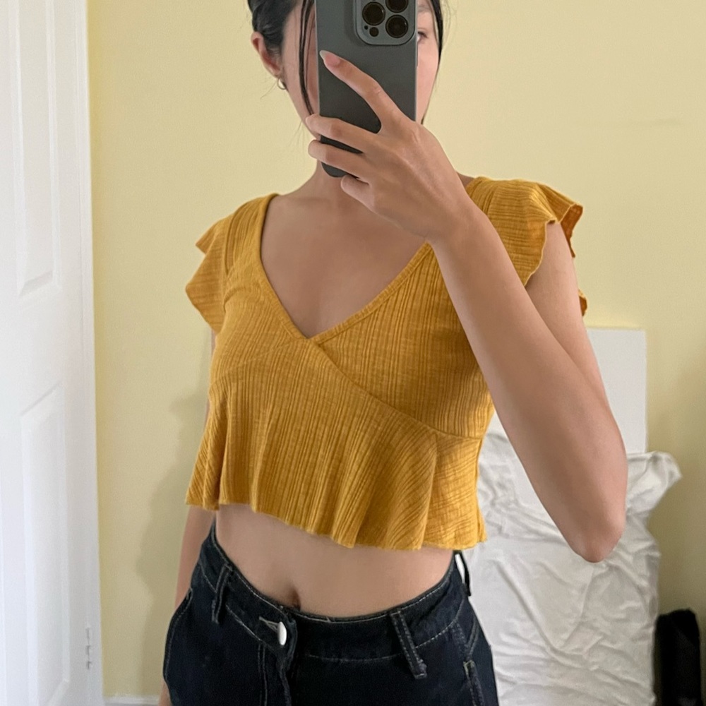 ruffle yellow crop top